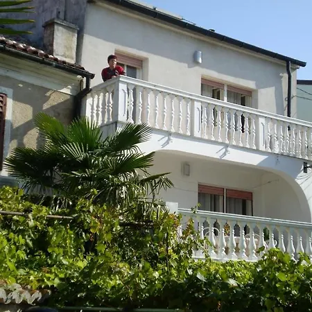 Room In Novi Vinodolski With Sea View, Terrace, Air Conditioning, W-Lan 3541-1 Novi Vinodolski