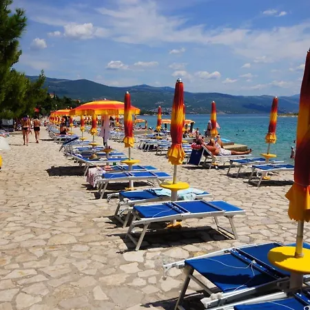 Room In Novi Vinodolski With Sea View, Terrace, Air Conditioning, W-Lan 3541-1