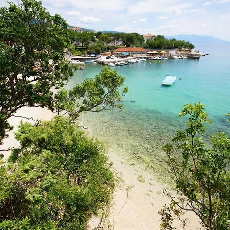 Room In Novi Vinodolski With Sea View, Terrace, Air Conditioning, W-Lan 3541-1 Guest house *